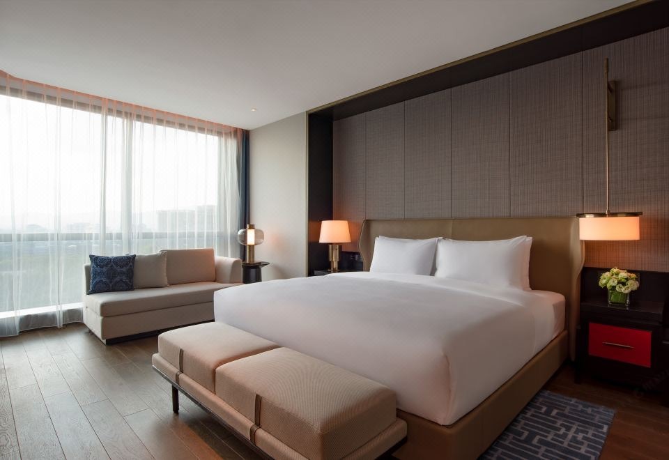 هتل ایمپارک گرند